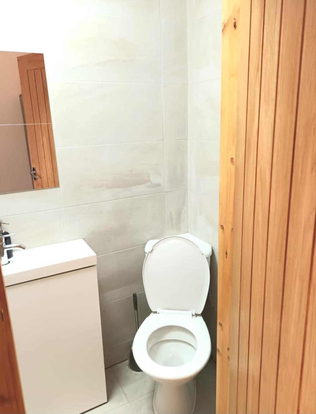 Rooms In Manchester 6 Minutes Drive To Victoria Station Eksteriør billede