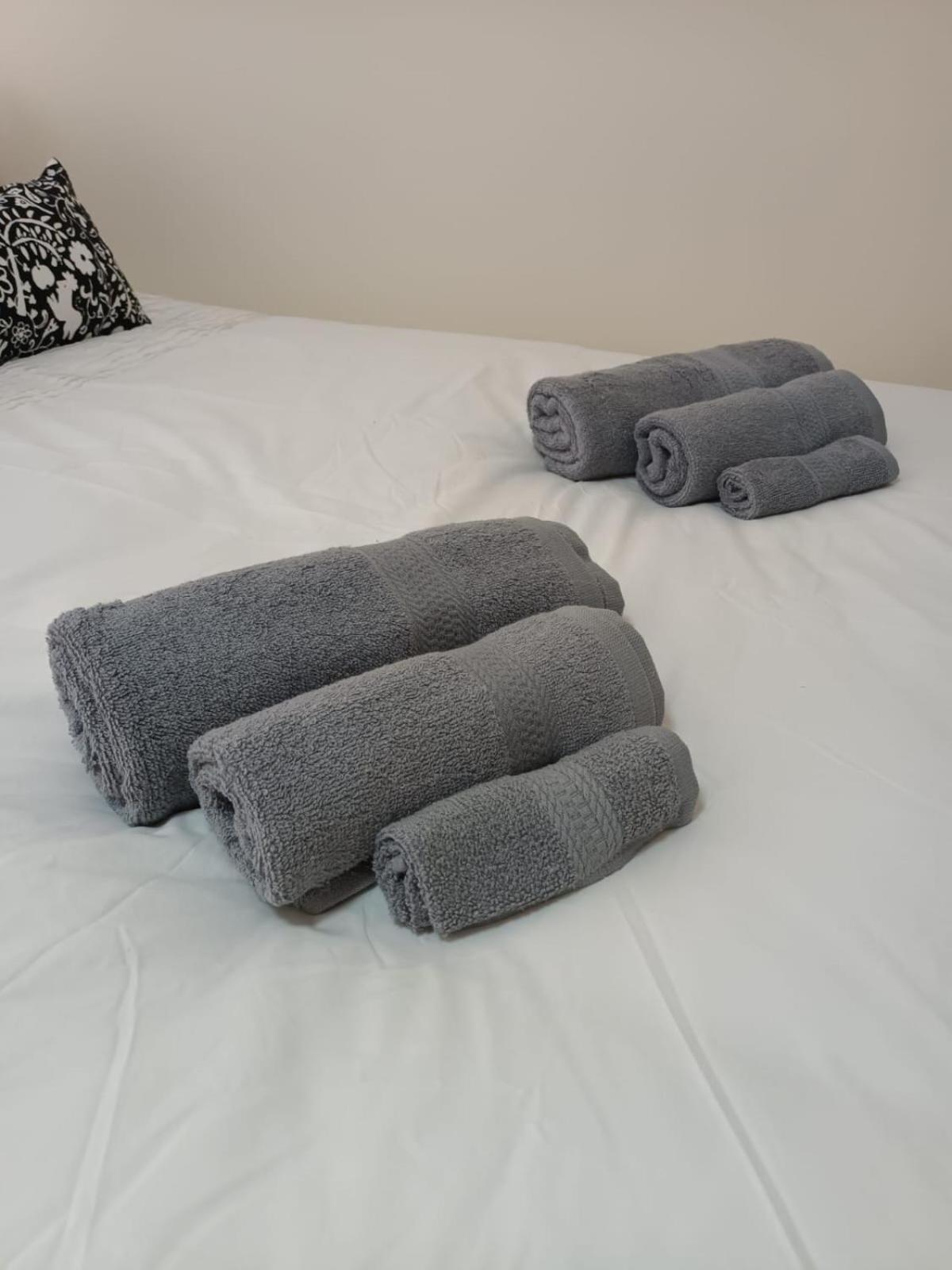 Rooms In Manchester 6 Minutes Drive To Victoria Station Eksteriør billede