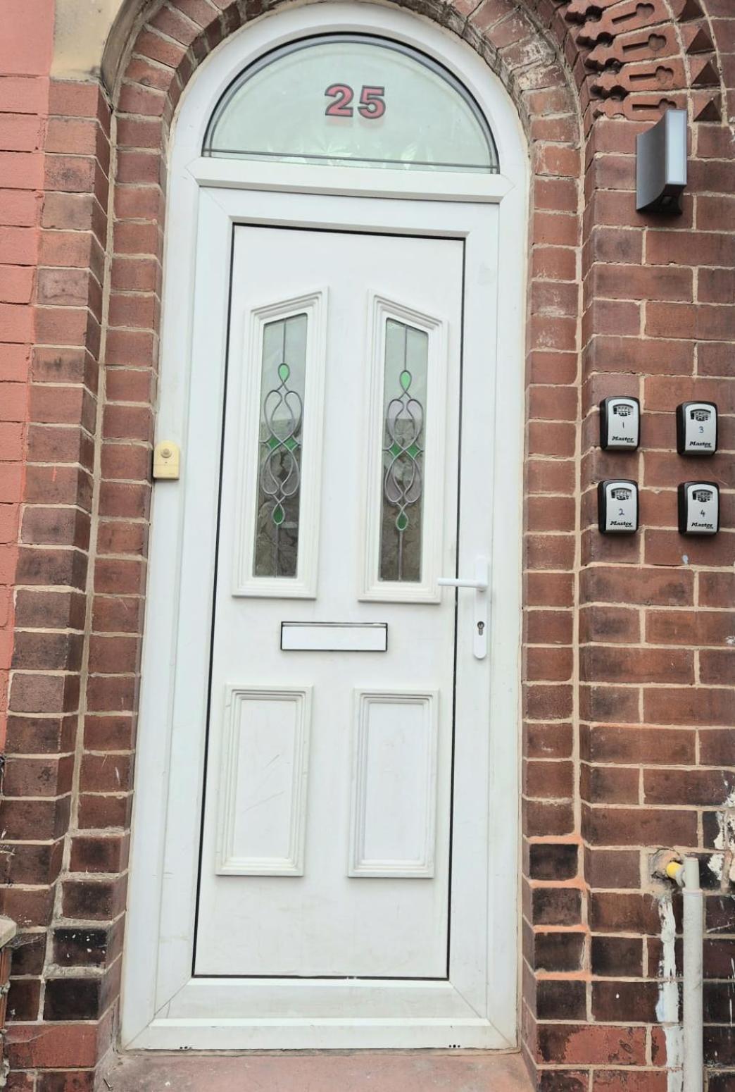 Rooms In Manchester 6 Minutes Drive To Victoria Station Eksteriør billede