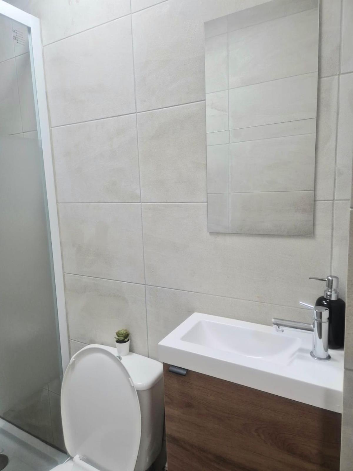 Rooms In Manchester 6 Minutes Drive To Victoria Station Eksteriør billede